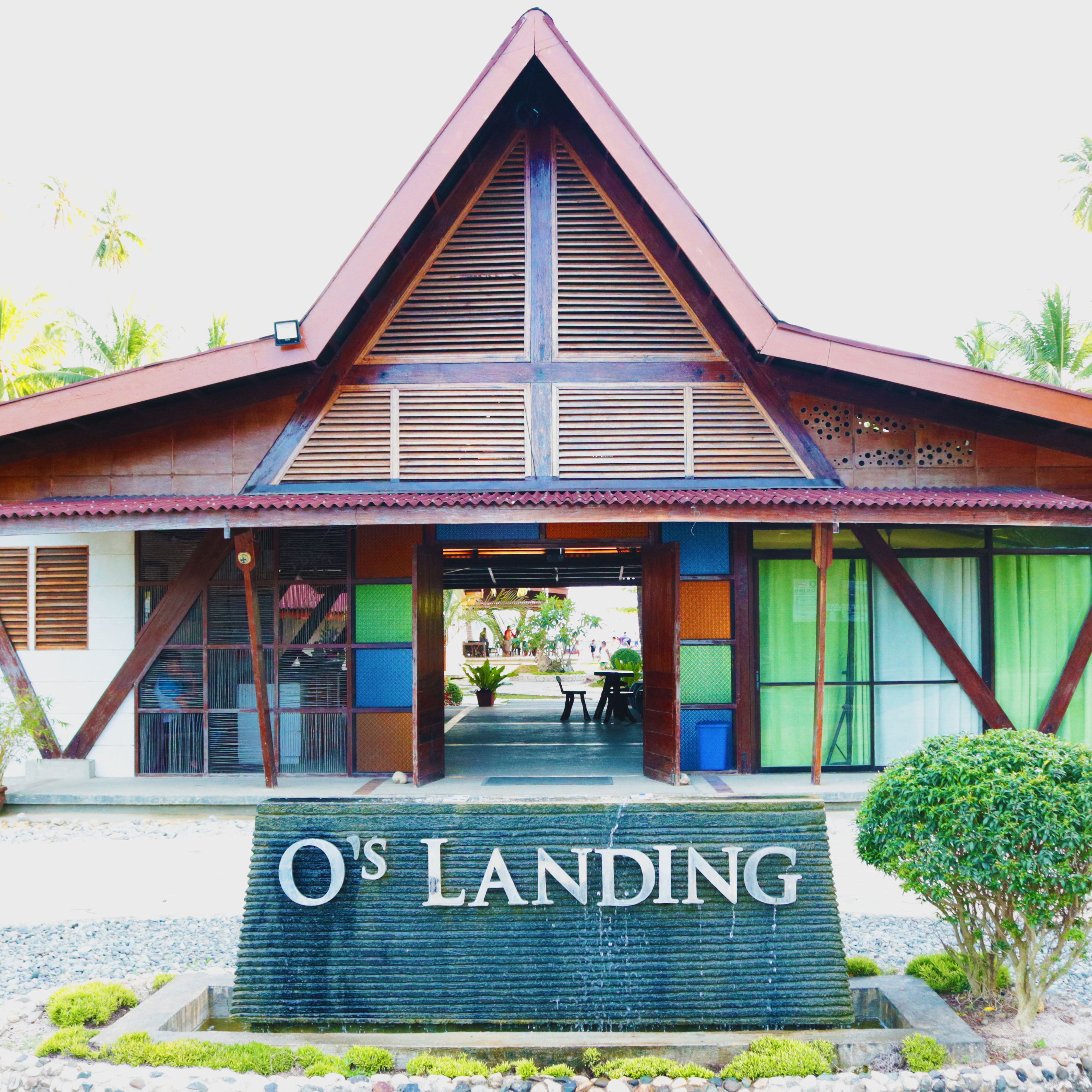 <b class="font-bara"><i class="bi bi-geo-fill h4"></i> O'S LANDING RESORT</b> <br/>Located at Brgy. Britania, San Agustin, Surigao del Sur.
Contact No: 09466406858